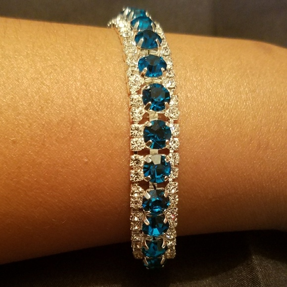 Blue Rhinestone Bracelet - Picture 4 of 5